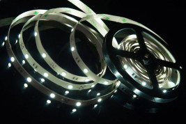 Светодиодная лента SWG 7,2W/m  30Led/m 5050SMD холодный белый 5M SWG530-12-7.2-W-М 009261
