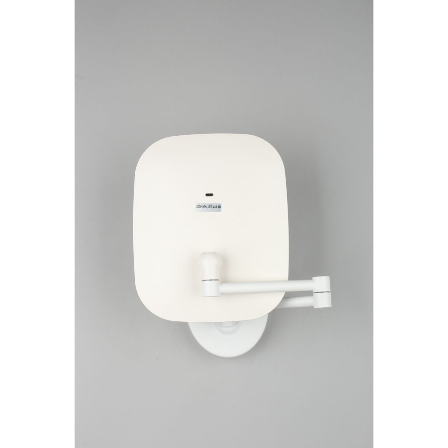 Настенное зеркало с подсветкой Omnilux Chianti OML-10401-04