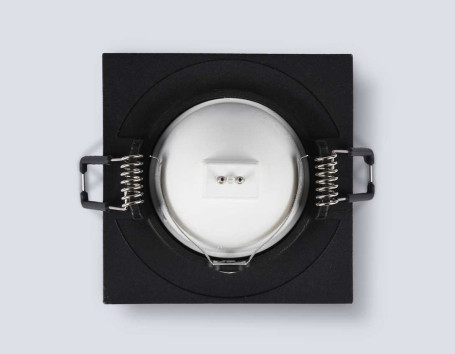 Светильник встраиваемый Ambrella Light TN102818