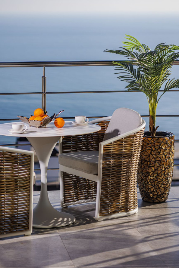 Кресло &quot;Мэвис&quot; уличное белое