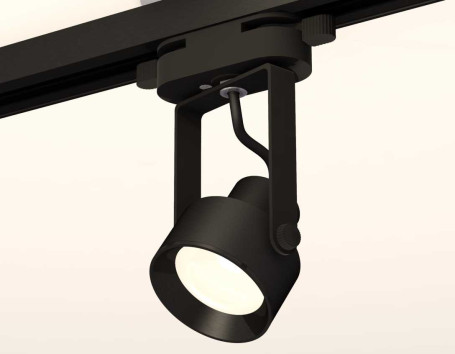 Комплект трекового светильника Ambrella light Track System XT (C6602, N6103) XT6602001