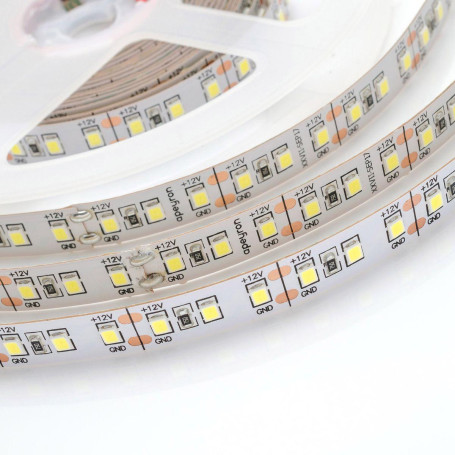 Светодиодная лента Apeyron 14,4W/m 120LED/m 2835SMD холодный белый 2M 211BL