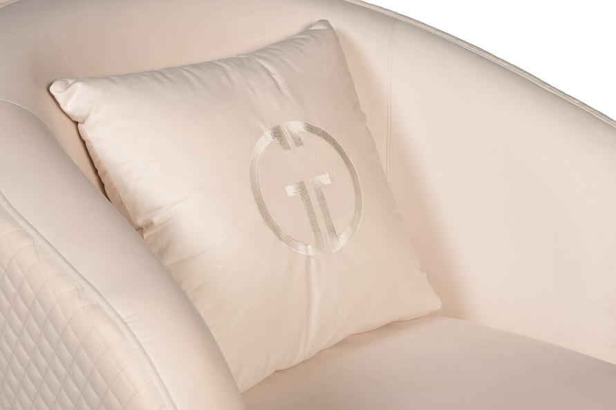 Кресло Olten велюровое кремовое