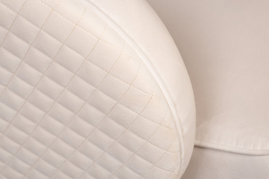 Кресло Olten велюровое кремовое