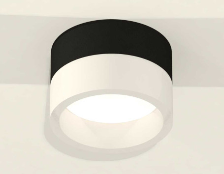 Комплект накладного светильника Ambrella light Techno Spot XS (C8102, N8401) XS8102015