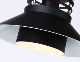 Подвесной светильник Ambrella light Traditional TR8172