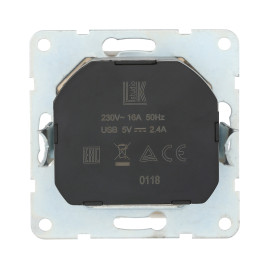 Розетка LK Studio с з/к + 2хUSB разъема, 2А (белый) LK60 868004-1