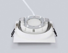 Светильник встраиваемый Ambrella Light TN6607