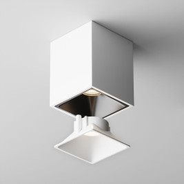 Декоративная рамка-отражатель Maytoni Technical Downlight Alfa LED Ring8-10W-SQ-W