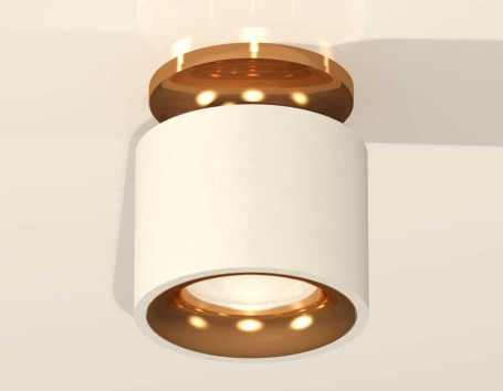 Комплект накладного светильника Ambrella light XS7510121 SWH/PYG белый песок/золото желтое полированное MR16 GU5.3 (N7929, C7510, N7014)