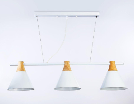 Подвесная люстра Ambrella light Traditional TR8196
