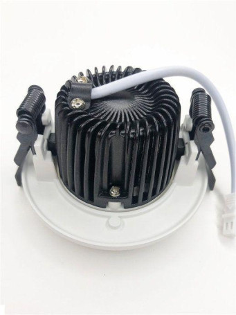 Встраиваемый светодиодный светильник Elvan VLS-006R-7W-WW-Wh