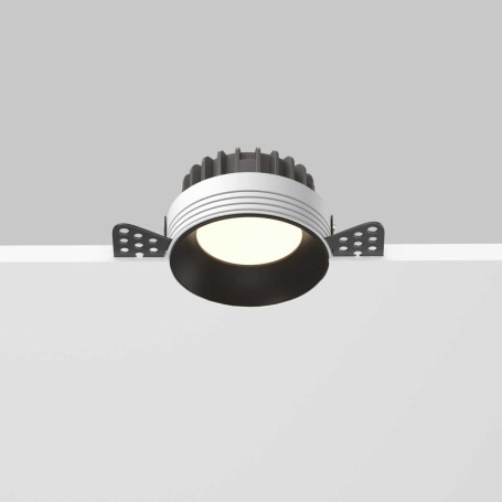 Встраиваемый светильник Maytoni Technical DL055-8W3-4-6K-TRS-B