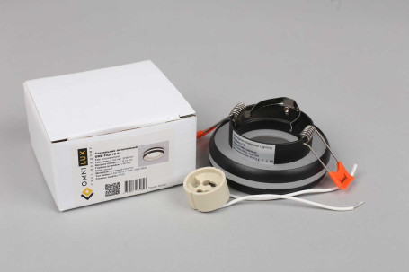 Встраиваемый потолочный светильник Omnilux Genova OML-102819-01