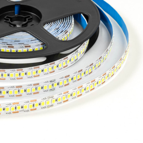 Светодиодная лента OGM 19,2W/m 240LED/m 2835SMD холодный белый 5M LSE-267