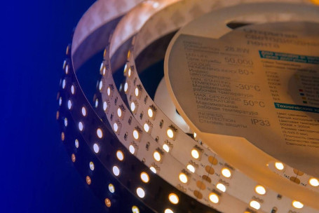 Светодиодная влагозащищенная лента DesignLed 28,8W/m 120LED/m 5050SMD разноцветный/теплый белый 5M 001134