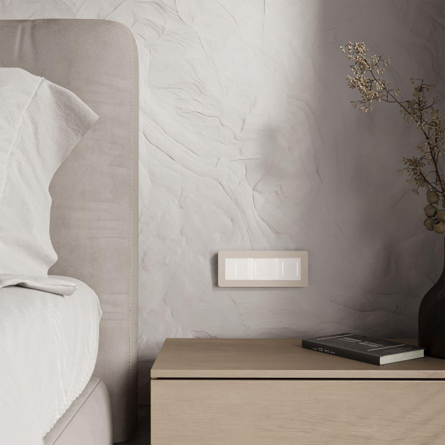 Рамка Werkel Split на 3 поста айвори/белый W0033066 4690389206078