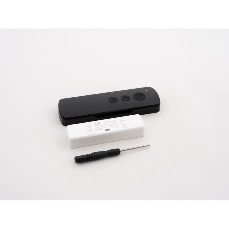Диммер LEDS POWER N12-SB Nano RF 15A Black 005812