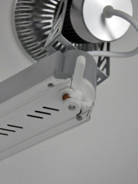 Трековый светодиодный светильник Elvan ST-01-15x1W-WH