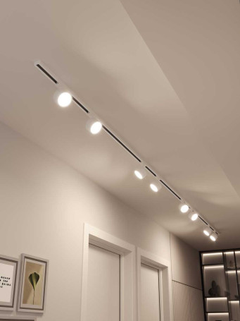 Накладная однофазная трековая система Hesby Lighting Skylite №13 со светильниками HSBL_kompl_S013_NI4W3K
