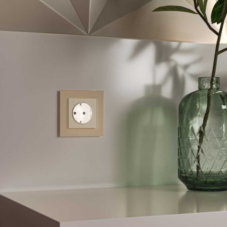 Розетка с подсветкой Werkel айвори a069610