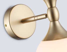 Настенный светильник со сменной лампой Ambrella light High Light LH51053