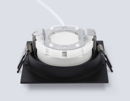 Светильник встраиваемый Ambrella Light TN51804