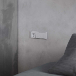 Накладка для розетки с заземлением и защитными шторками, с USB A+C, S70 (серый) Voltum VLS001016