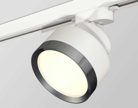 Комплект трекового светильника Ambrella light Track System XT (A2524, A2105, C8101, N8133) XT8101006