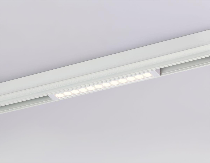 Трековый светодиодный светильник Ambrella Light Track System Magnetic 220V GL1301