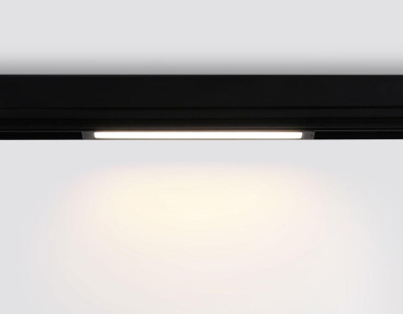 Трековый светодиодный светильник Ambrella Light Track System Magnetic 220V GL1262