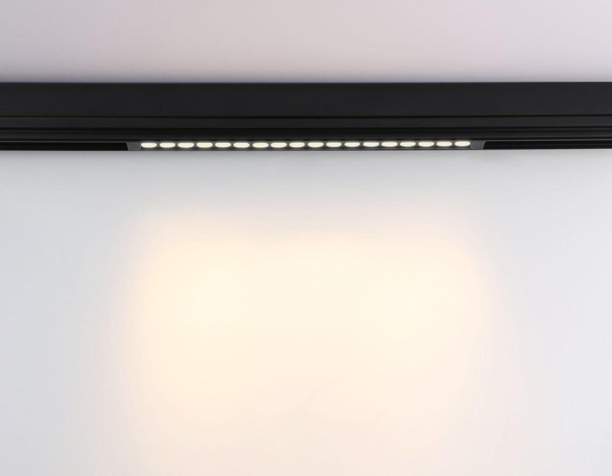 Трековый светодиодный светильник Ambrella Light Track System Magnetic 220V GL1314