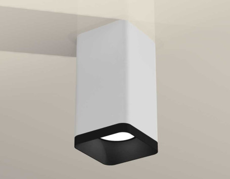 Комплект накладного светильника Ambrella light Techno Spot XS7820002 SWH/SBK белый песок/черный песок (C7820, N7702)