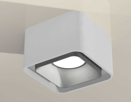 Комплект накладного светильника Ambrella light Techno Spot XS7832003 SWH/SSL белый песок/серебро песок (C7832, N7703)