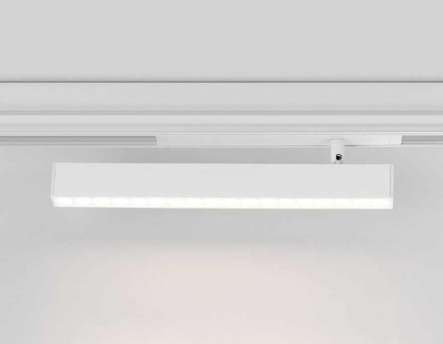 Трековый светодиодный светильник Ambrella Light Track System Magnetic 220V GL1351