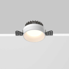 Встраиваемый светильник Maytoni Technical Downlight Okno DL055-8W3-4-6K-TRS-W