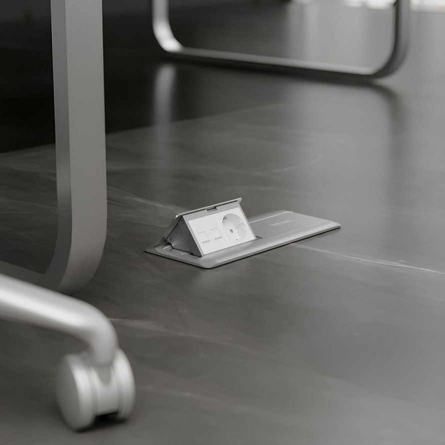 Модульная розетка с заземлением и шторками Werkel белый W1171160 4690389211744