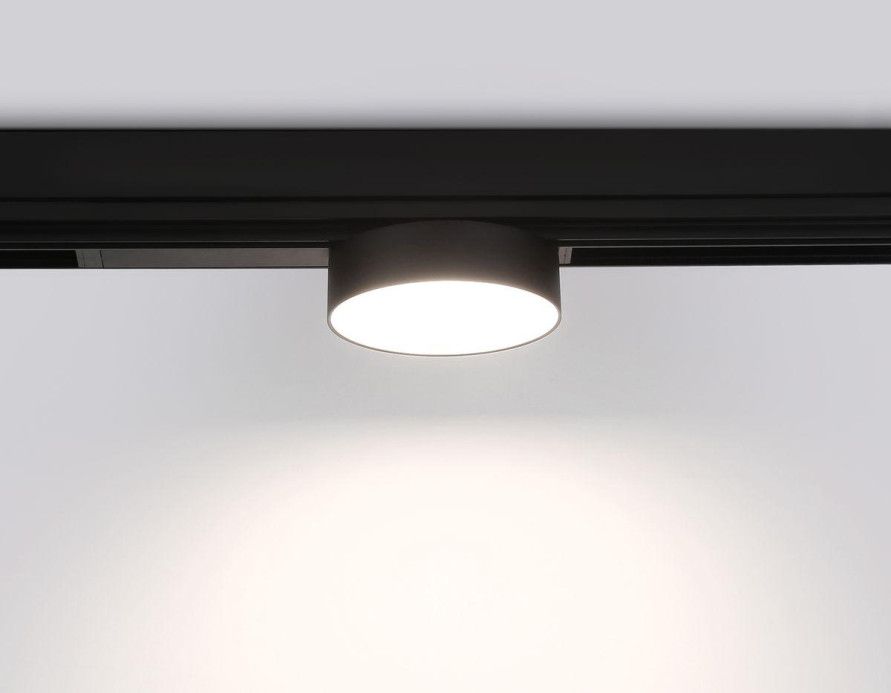 Трековый светодиодный светильник Ambrella Light Track System Magnetic 220V GL1381